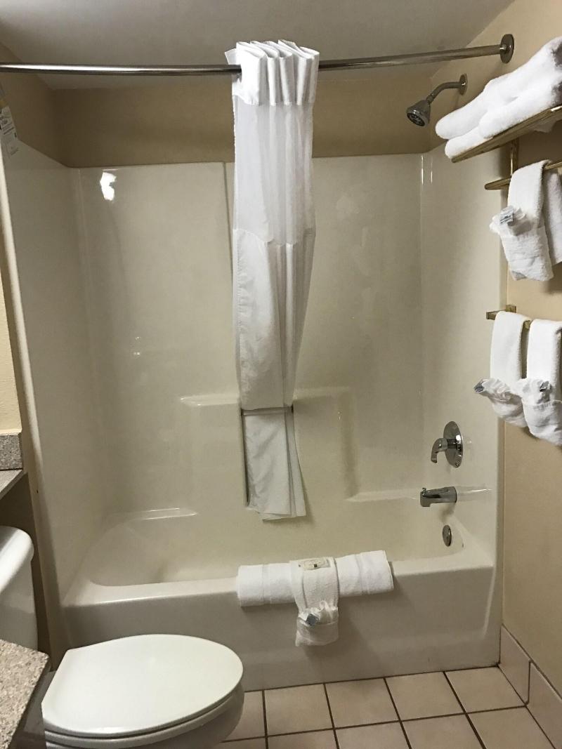 Quality Inn & Suites Middletown - Franklin image