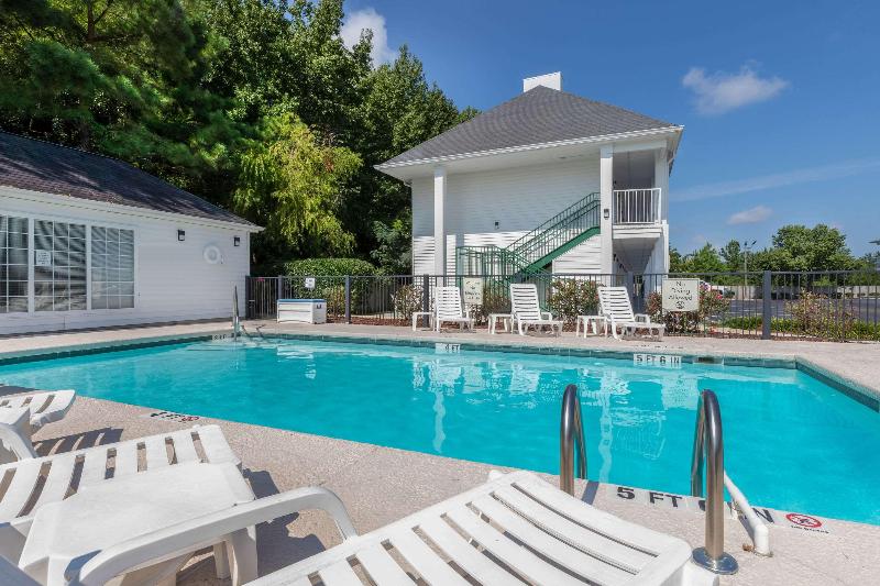 Quality Inn Cheraw image