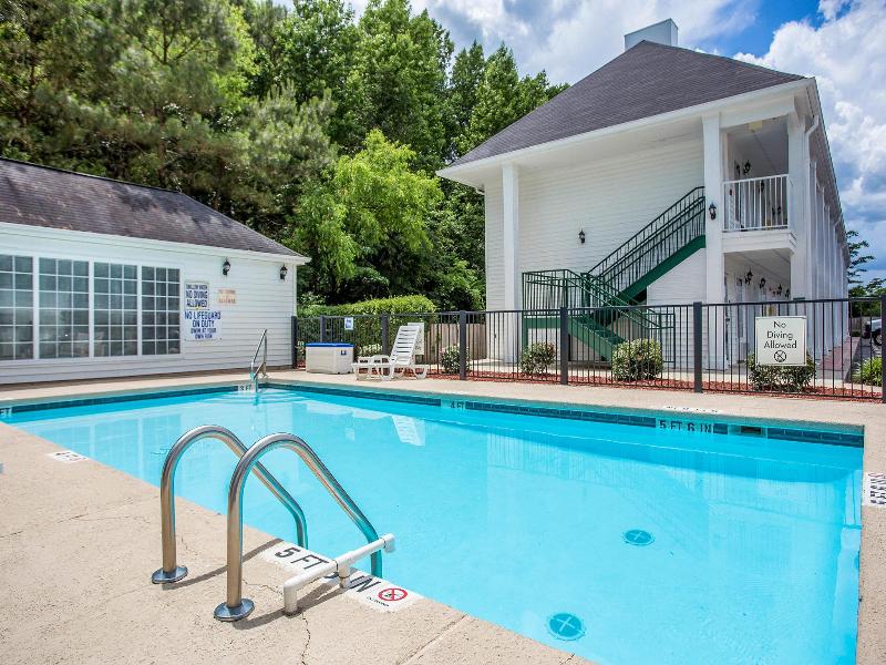 Quality Inn Cheraw image