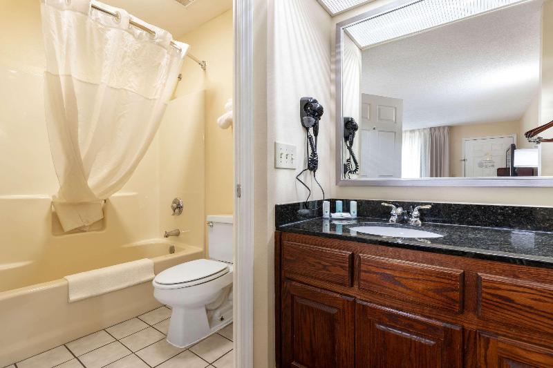 Quality Inn Cheraw image