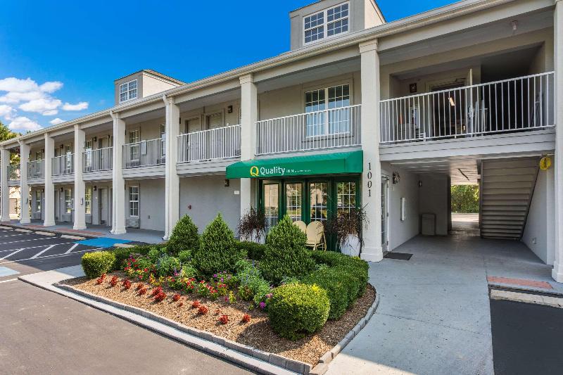 Quality Inn Gallatin-Nashville Metro image