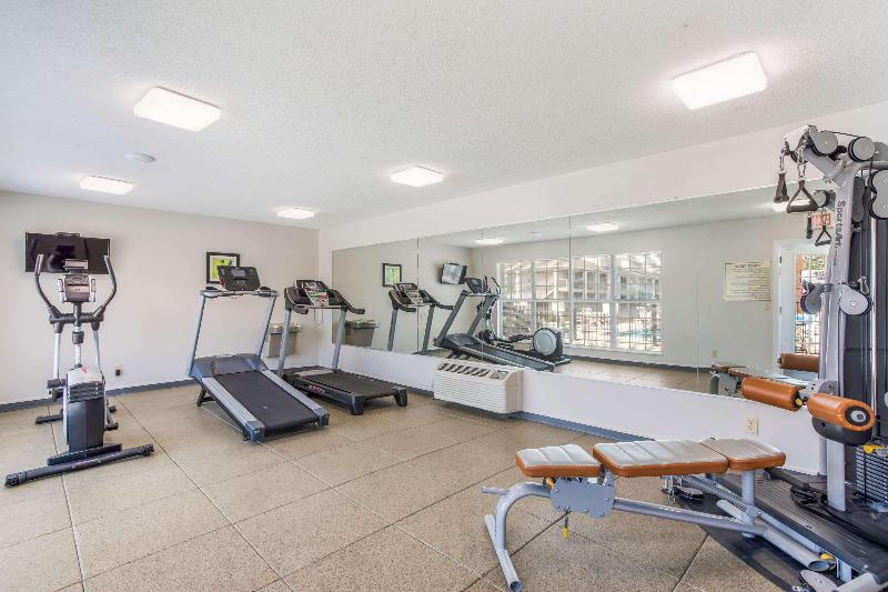 Quality Inn Gallatin-Nashville Metro image