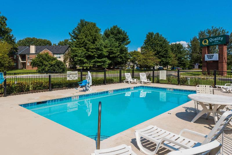 Quality Inn Gallatin-Nashville Metro image