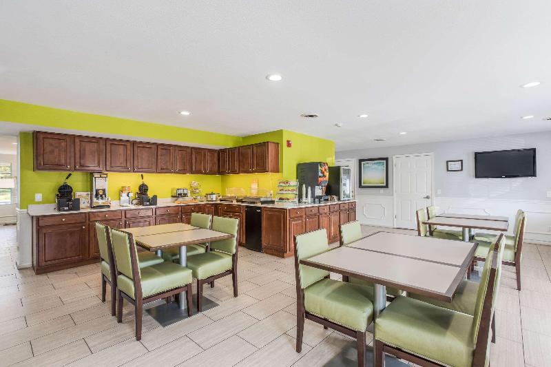 Quality Inn Gallatin-Nashville Metro image