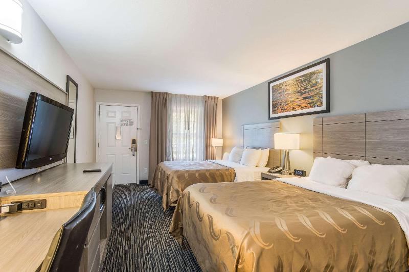 Quality Inn Gallatin-Nashville Metro image
