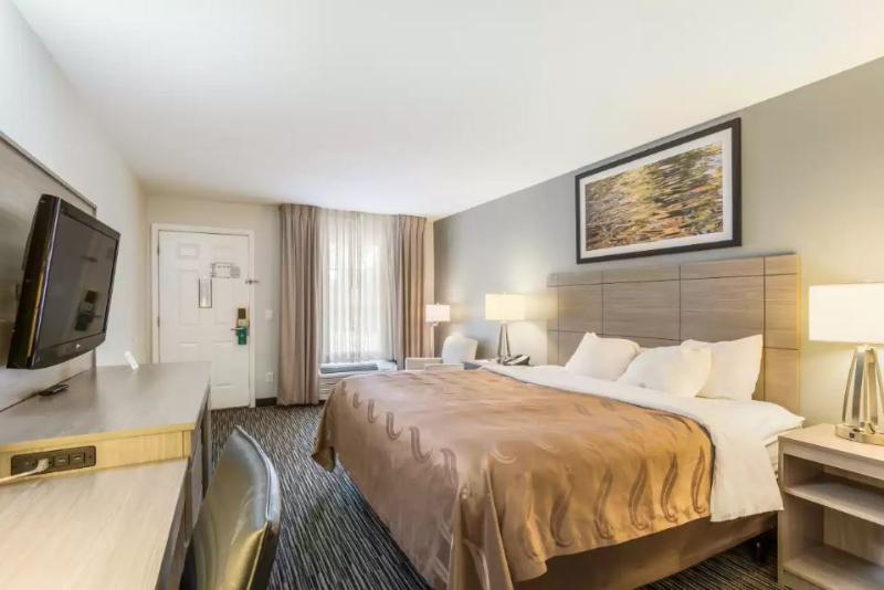 Quality Inn Gallatin-Nashville Metro image