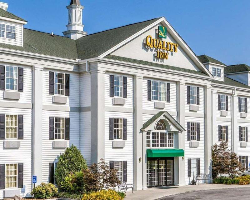 Quality Inn Oak Ridge image