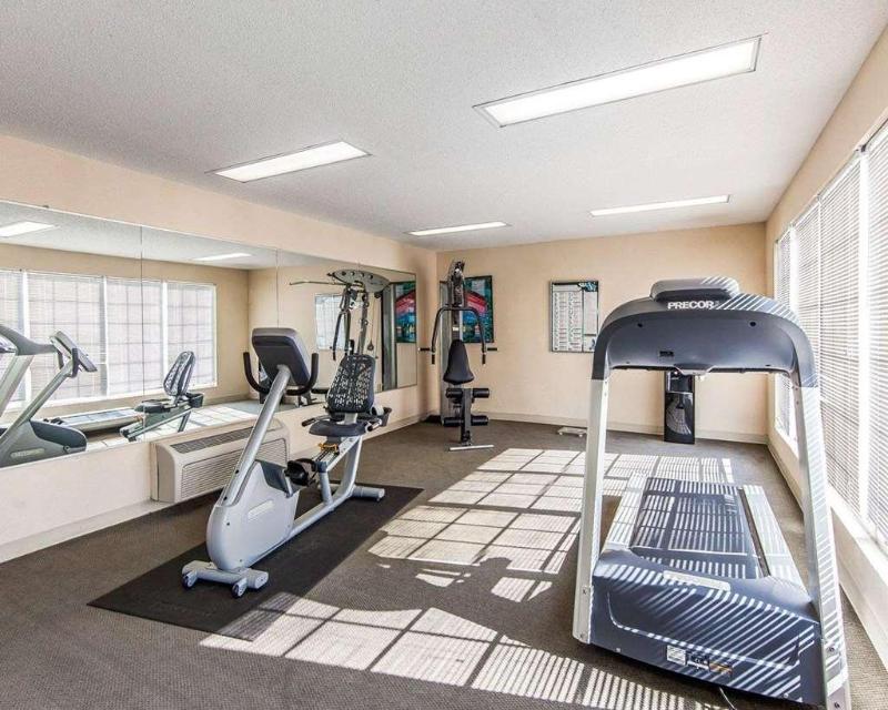 Quality Inn Oak Ridge image