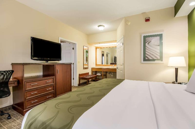 Quality Inn Oak Ridge image