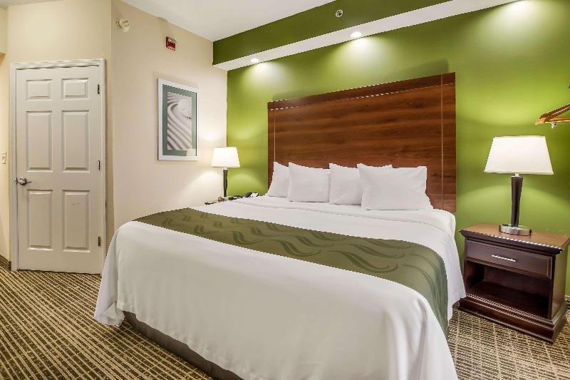 Quality Inn Oak Ridge image