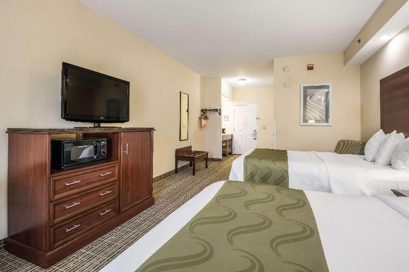 Quality Inn Oak Ridge image