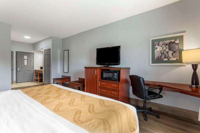 Quality Inn Oak Ridge image