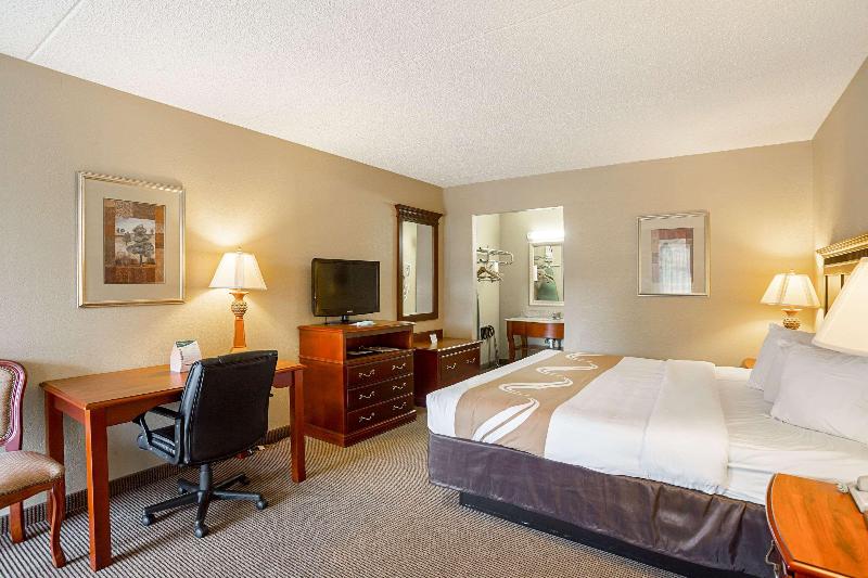Quality Inn Hurricane Mills image