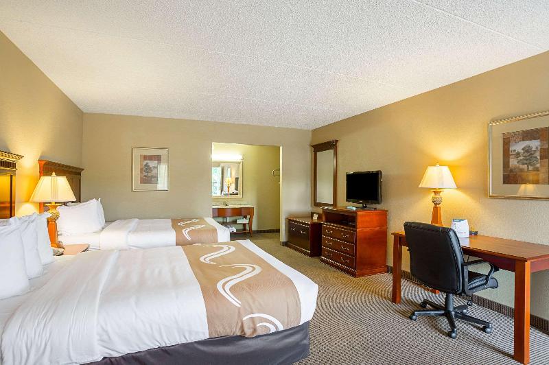 Quality Inn Hurricane Mills image