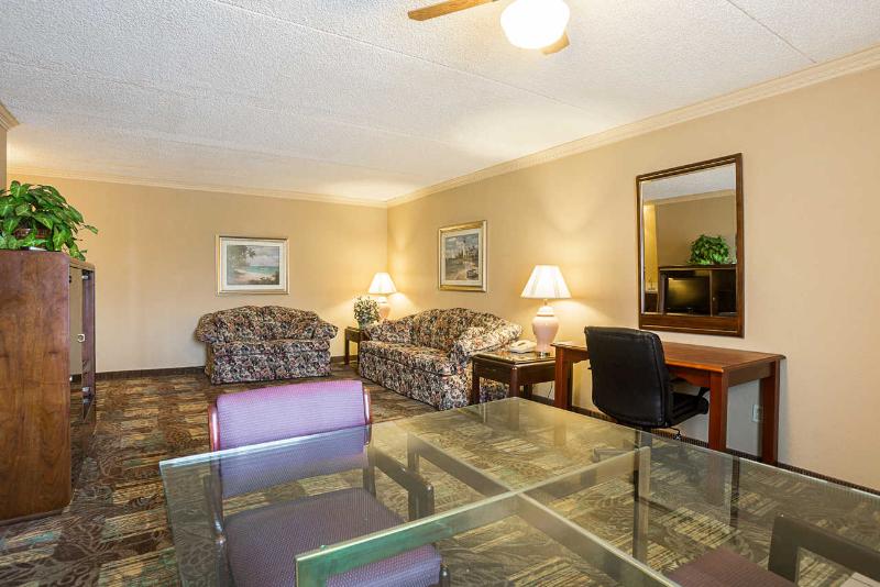 Quality Inn Hurricane Mills image
