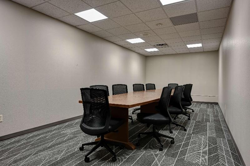 Country Inn & Suites by Radisson Pierre SD image