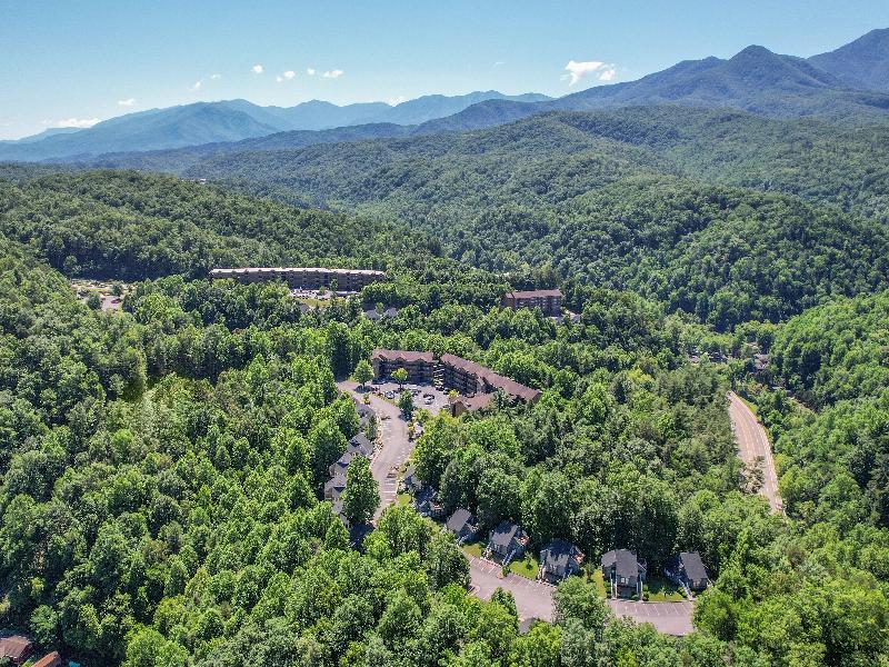 Hilton Vacation Club MountainLoft Gatlinburg