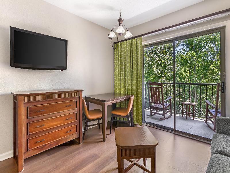 SUITE WITH BALCONY — photo 4