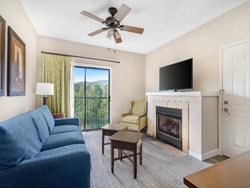 SUITE TWO BEDROOMS