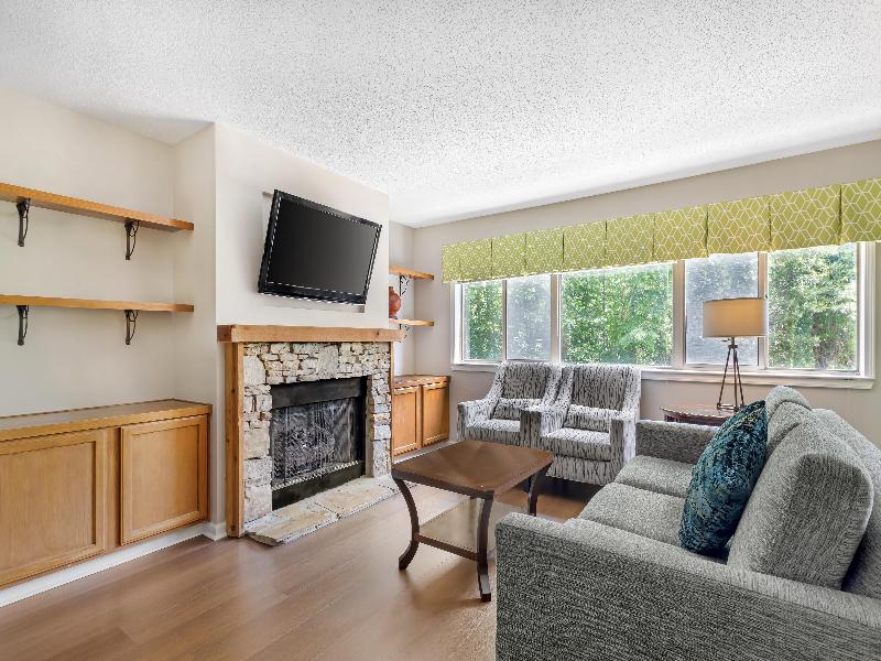 SUITE WITH BALCONY — photo 5