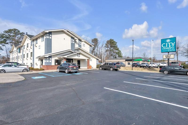 Quality Inn image