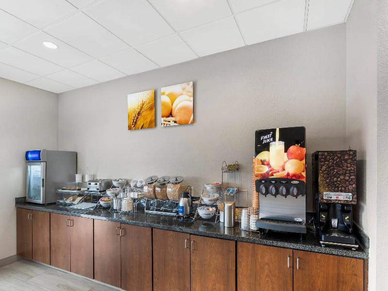 Comfort Inn BallardRoosevelt image