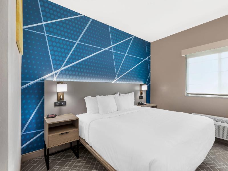 Comfort Inn BallardRoosevelt image