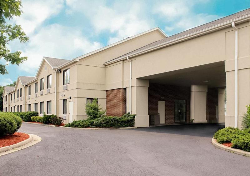 Quality Inn Warsaw Near Rappahannock River image