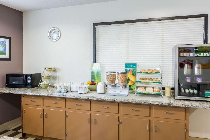 Quality Inn Warsaw Near Rappahannock River image