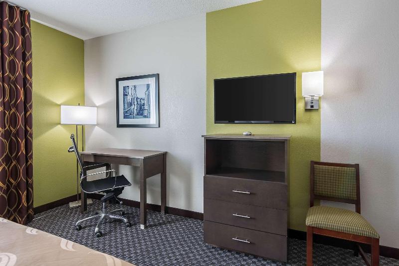 Quality Inn Warsaw Near Rappahannock River image