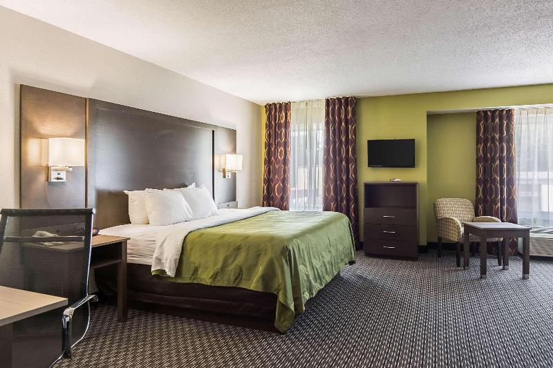 Quality Inn Warsaw Near Rappahannock River image