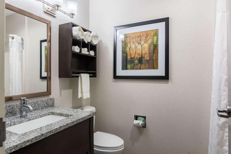 Quality Inn Warsaw Near Rappahannock River image