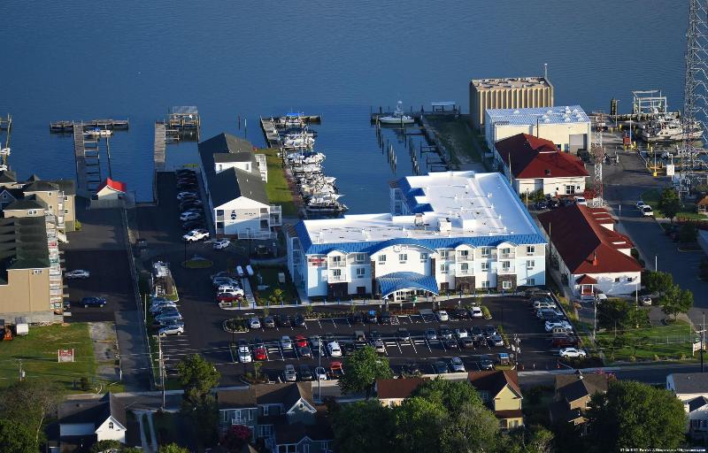 Marina Bay Hotel & Suites, an Ascend Hotel Collect image