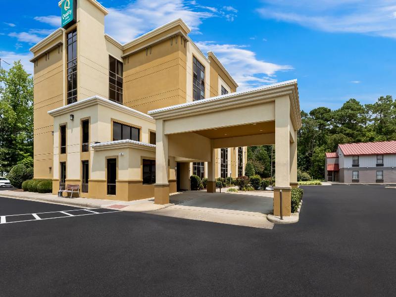 Quality Inn image