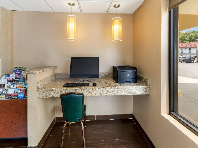 Quality Inn image