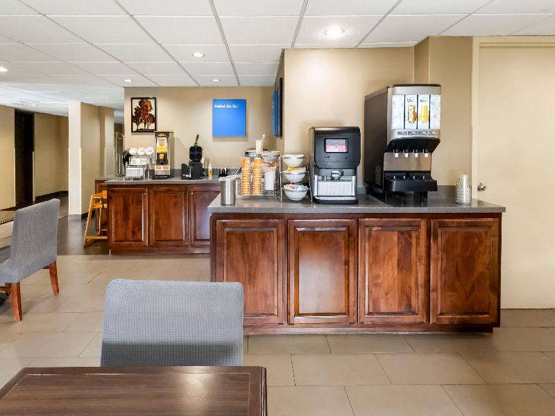 Quality Inn image