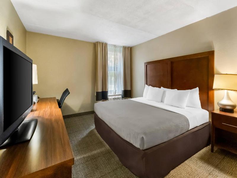 Quality Inn image