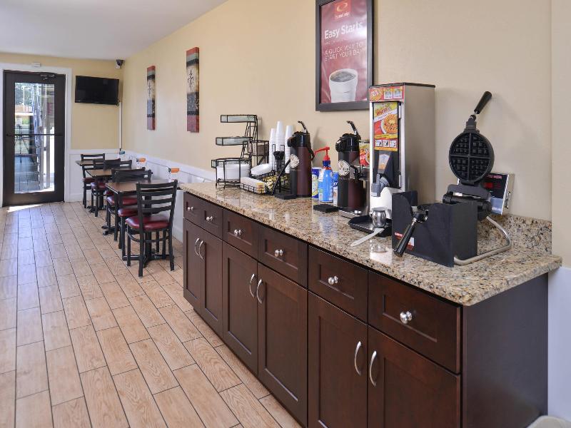 Econo Lodge Kennewick image