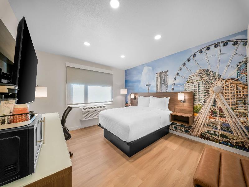 DOUBLE QUEEN BED NON SMOKING