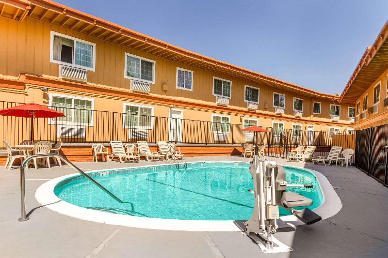 Rodeway Inn image