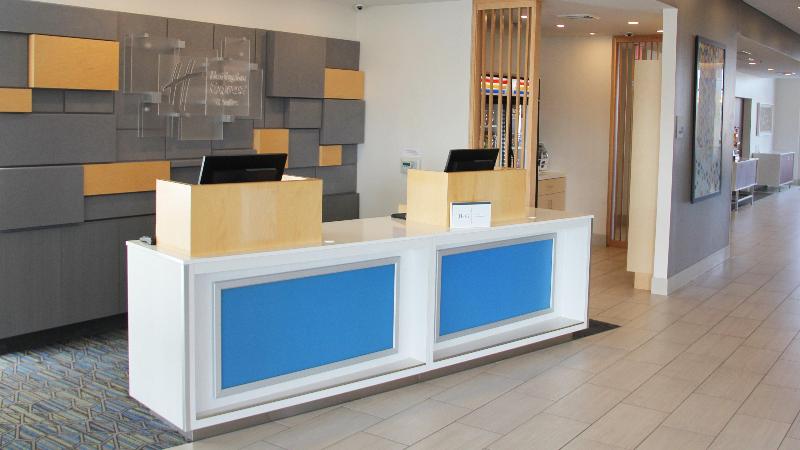 Holiday Inn Express And Sts Eau Claire West I-94