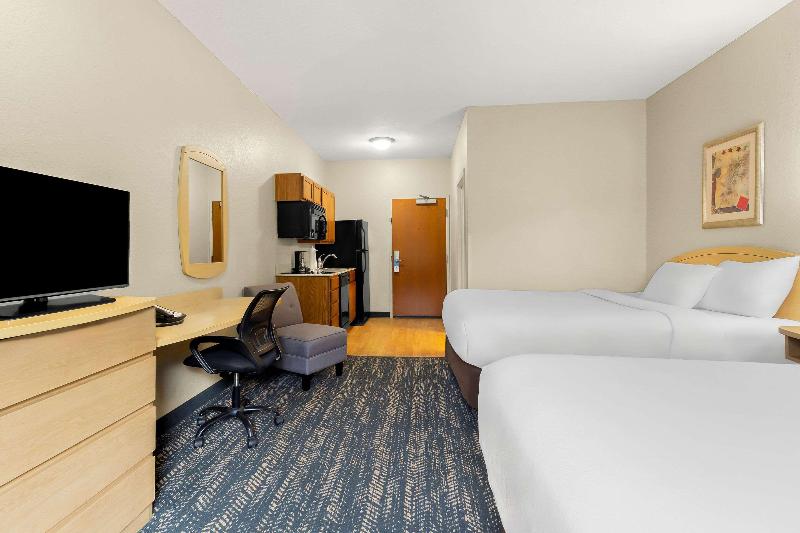 Suburban Studios Morgantown image 3