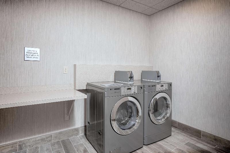 Hampton Inn Boston - Westborough image