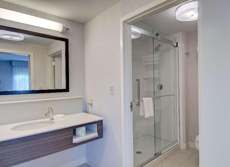 Hampton Inn Boston - Westborough image
