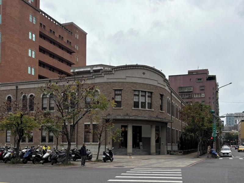 9Ine Hotel image