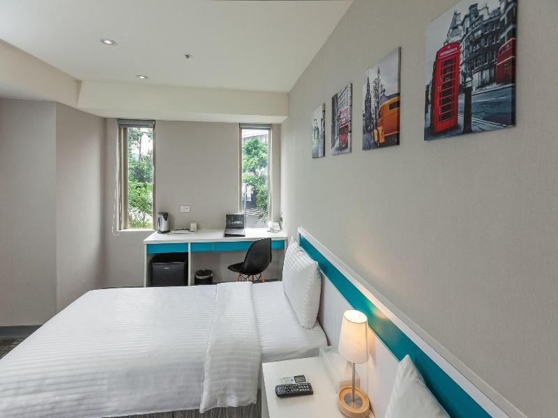 9Ine Hotel image