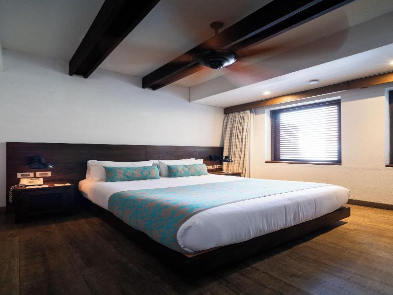 Sophia Hotel image