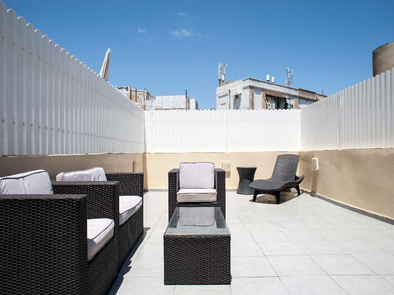 Geula Suites Hotel image