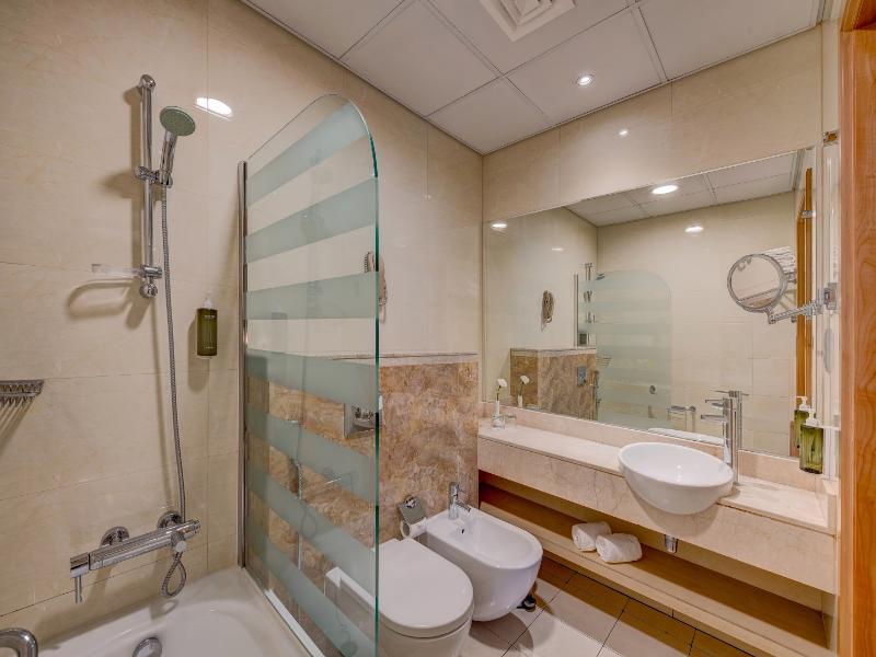 Al Khoory Executive Hotel image