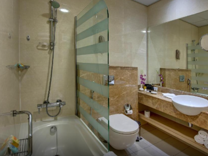 Al Khoory Executive Hotel image